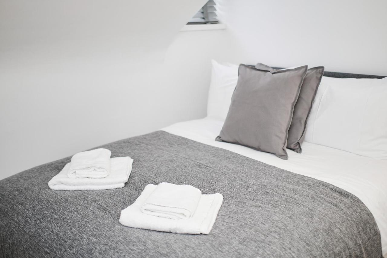 Canterbury 2 Bed Apartment Close To Town Ct1 Sleeps 6 Exterior foto